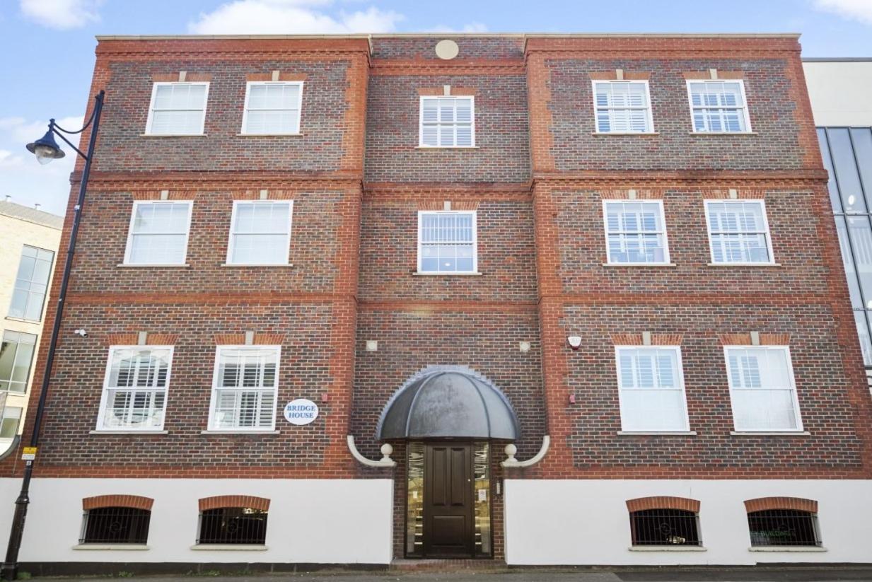 Flat 1 Bridge House Leilighet Staines-upon-Thames Eksteriør bilde